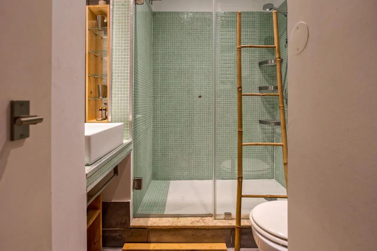 Ferienwohnung Charming Flat In Lisbon'S Center!